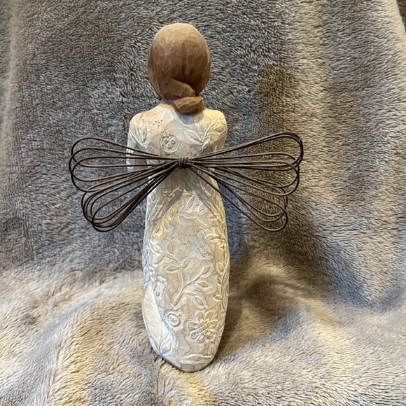 Willow Tree Remembrance figurine - Picture 2 of 3